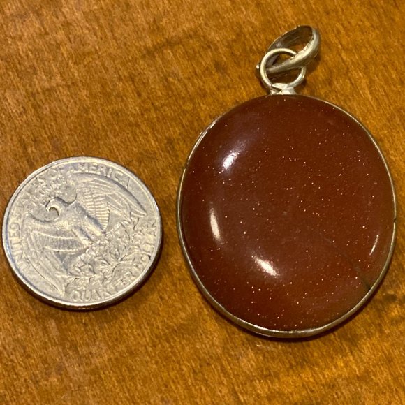 Natural Red Sparkling Sandstone Pendant. - Picture 4 of 6